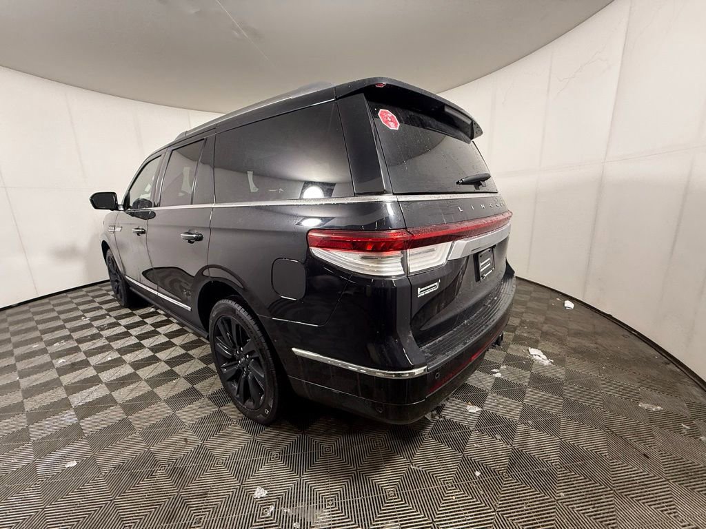 Certified 2023 Lincoln Navigator Reserve image 3