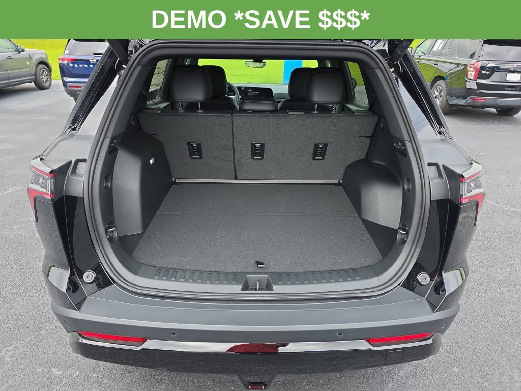 New 2027 Chevrolet Equinox RS w/ Safety and Technology Package AWD/4WD image 9