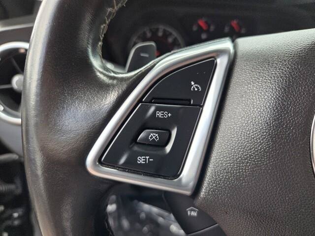 Used 2020 Chevrolet Camaro LT RWD image 11