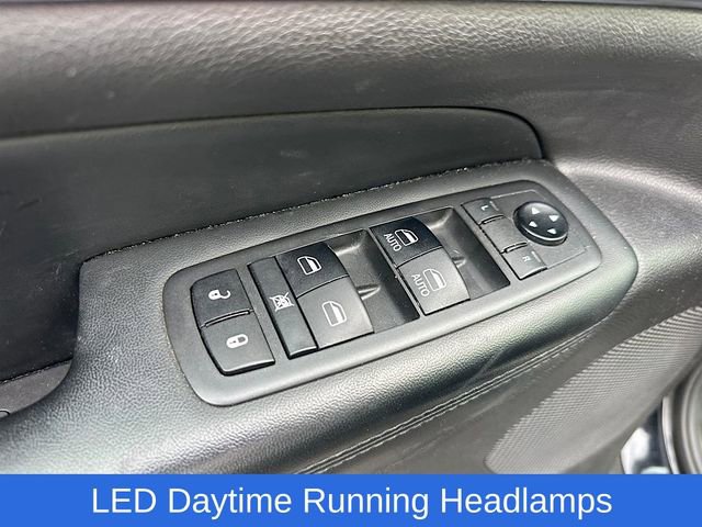 Used 2019 Jeep Grand Cherokee Limited w/ Luxury Group II image 16