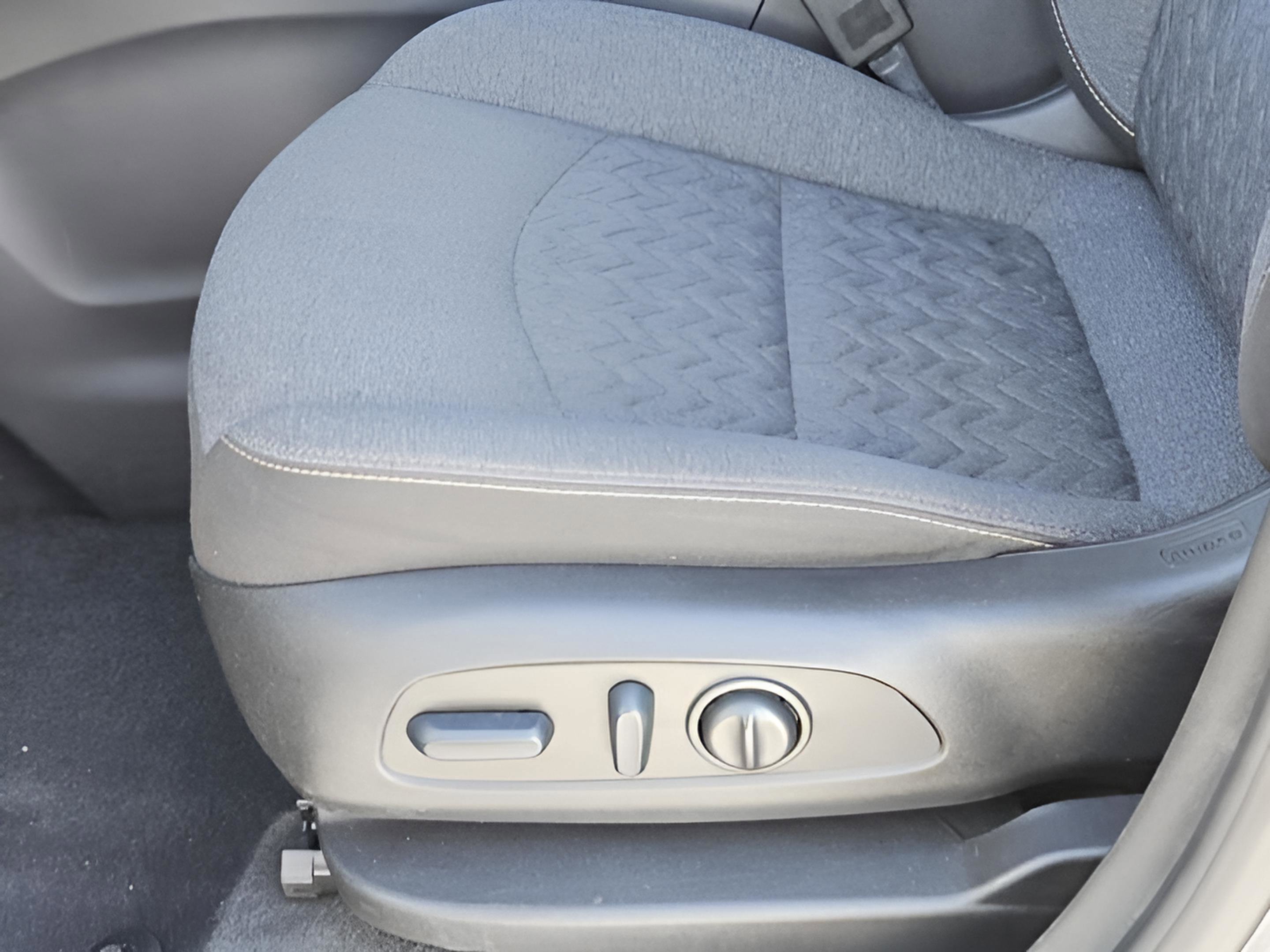 Used 2022 Chevrolet Equinox LT image 26