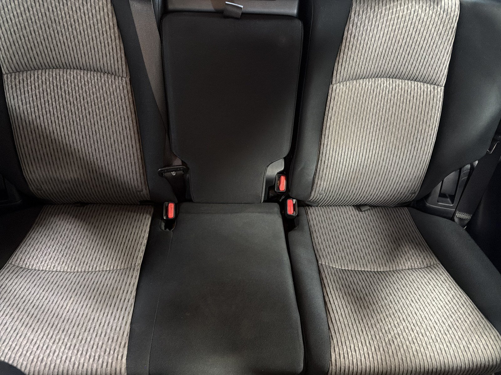 Used 2015 Toyota 4Runner SR5 AWD/4WD image 13