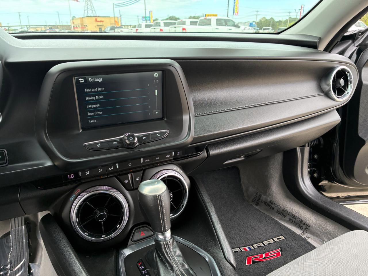Used 2018 Chevrolet Camaro LT w/ RS Package image 20