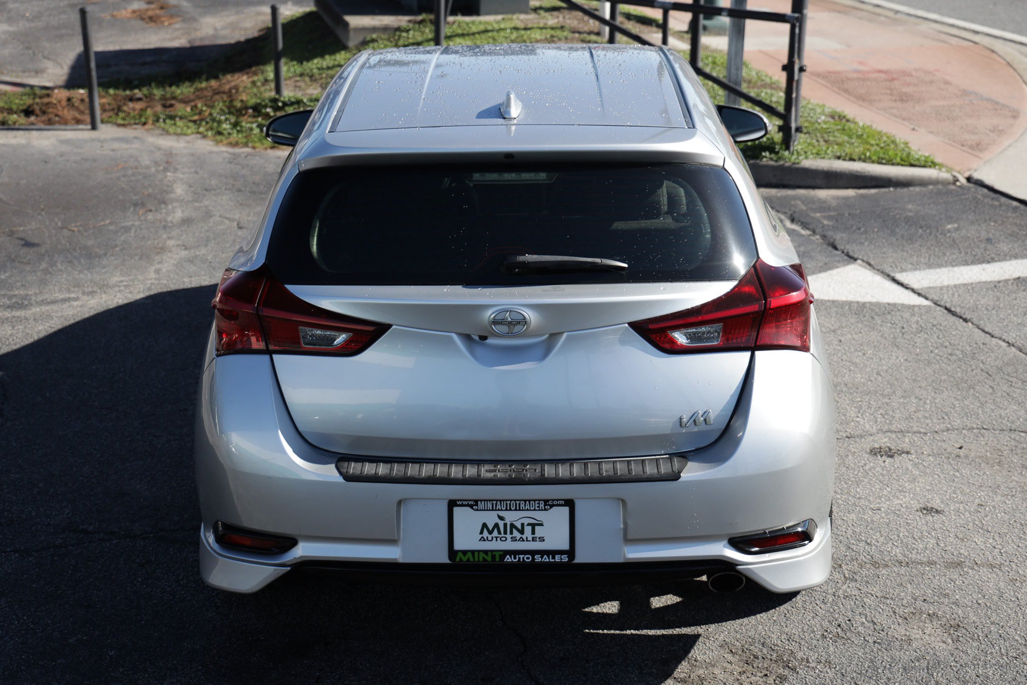 Used 2016 Scion iM FWD image 13