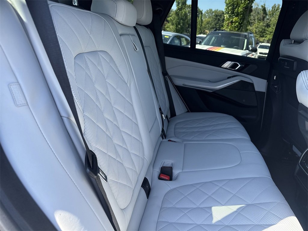 Used 2023 BMW X5 xDrive40i image 17