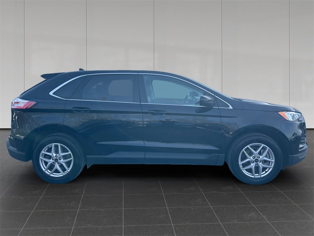 Used 2023 Ford Edge SEL image 6