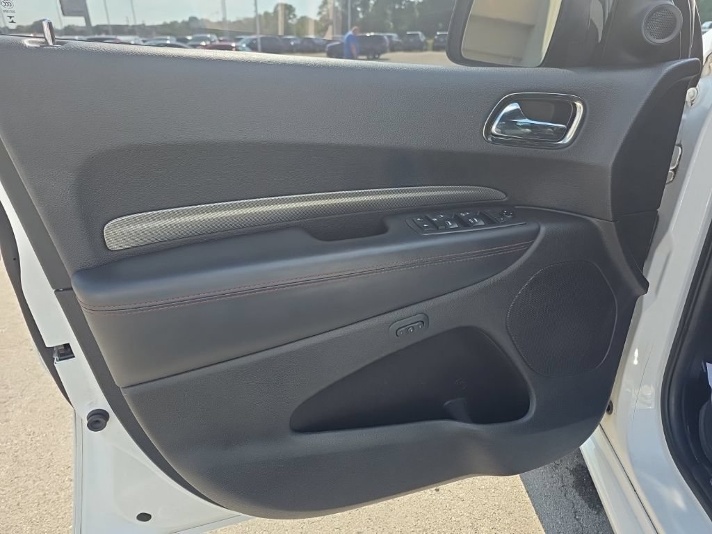 Used 2018 Dodge Durango R/T w/ Blacktop Package AWD/4WD image 15