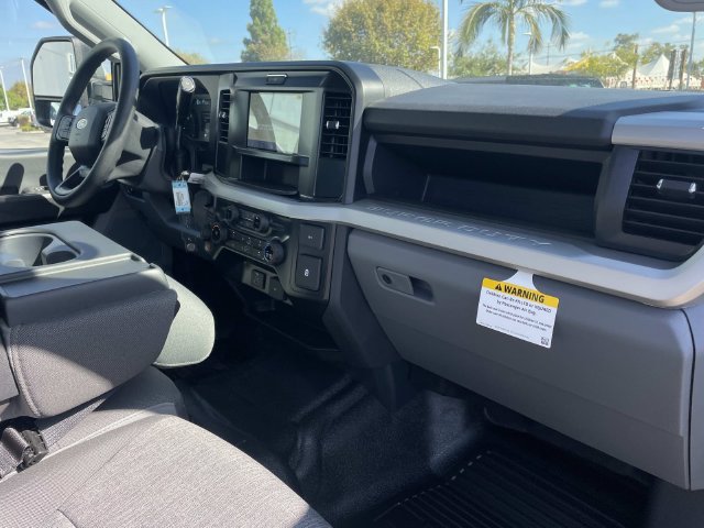 New 2026 Ford F350 XL w/ XL Chrome Package AWD/4WD image 32