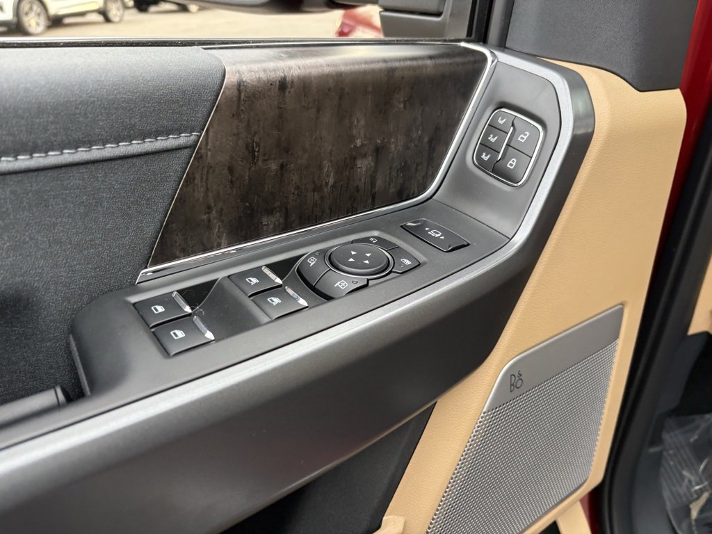 New 2026 Ford F250 Lariat w/ Lariat Premium Package image 39