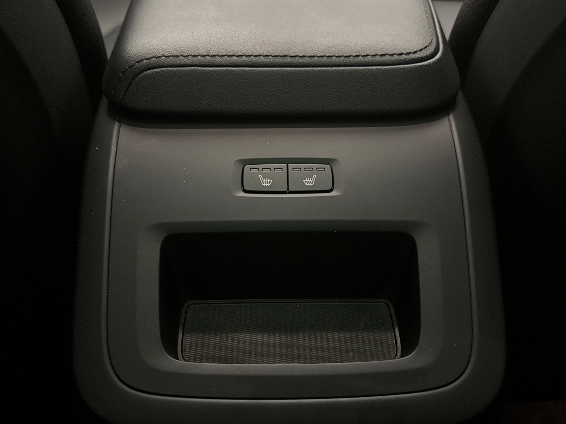 Used 2023 Volvo XC60 B5 Plus w/ Climate Package image 20