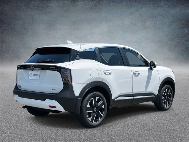 New 2025 Nissan Kicks SV image 2