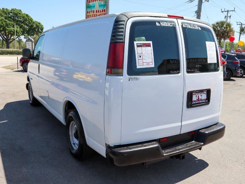 Used 2002 Chevrolet Express 1500 1500 135 WB RWD image 2