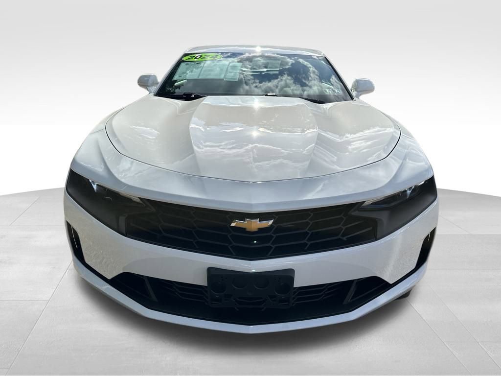 Used 2024 Chevrolet Camaro LT RWD image 9