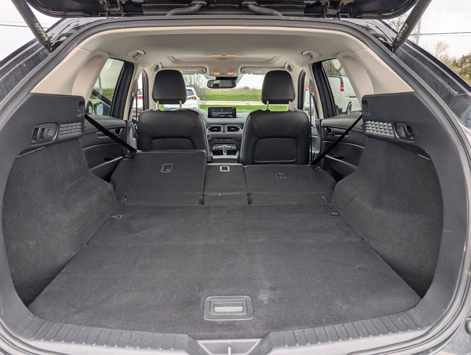 Used 2025 MAZDA CX-5 AWD 2.5 S w/ Preferred Package image 27