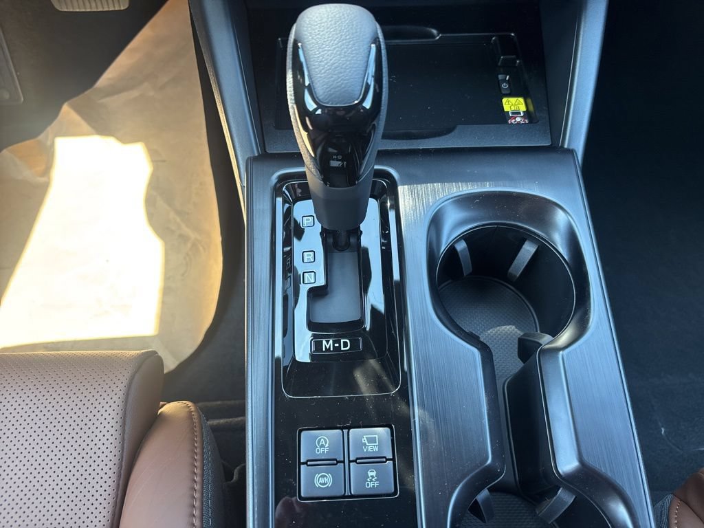 New 2026 Subaru Outback Touring XT AWD/4WD image 17