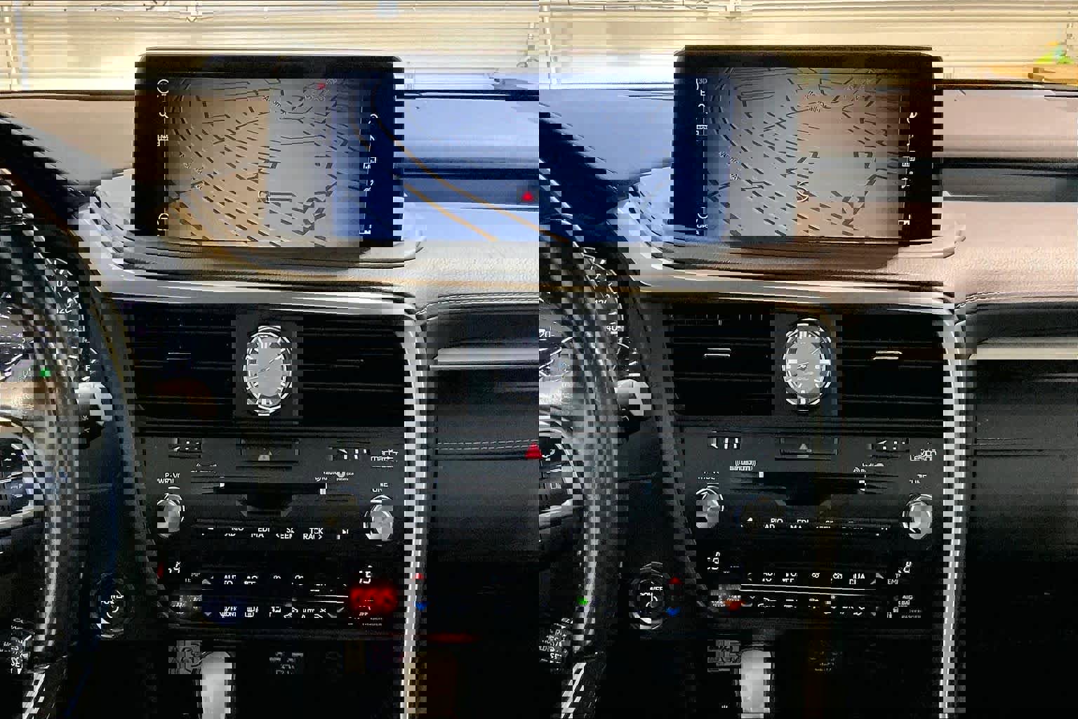 Used 2021 Lexus RX 450h AWD w/ Luxury Package image 9