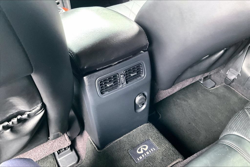 Used 2011 INFINITI FX35 AWD w/ Premium Pkg image 34