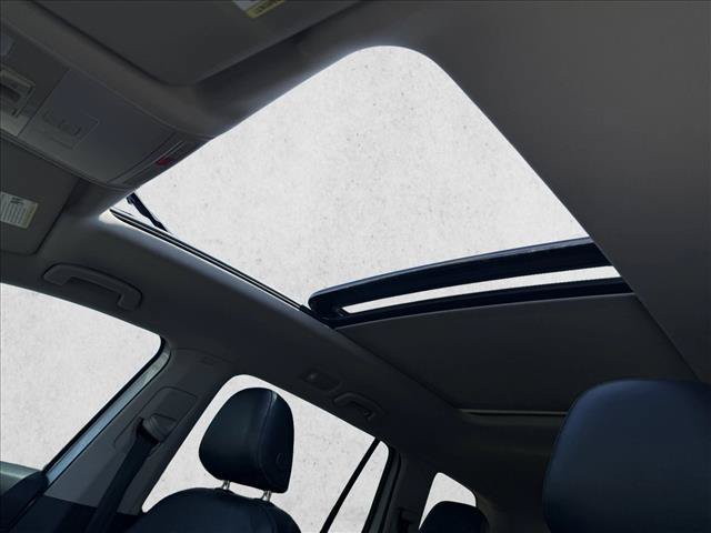 Used 2018 Volkswagen Atlas SEL FWD image 26