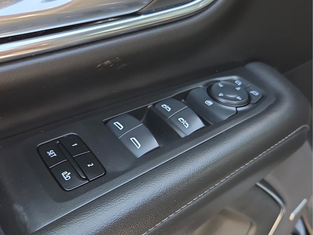 Used 2024 Chevrolet Tahoe LT RWD image 11