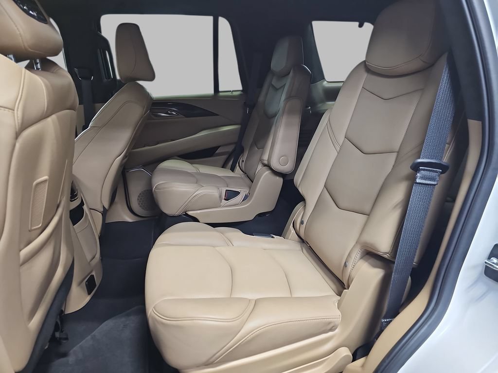 Used 2019 Cadillac Escalade Platinum AWD/4WD image 19