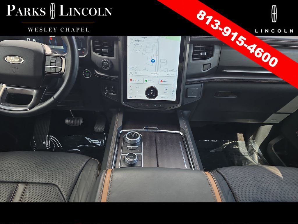Used 2023 Ford Expedition Platinum image 12