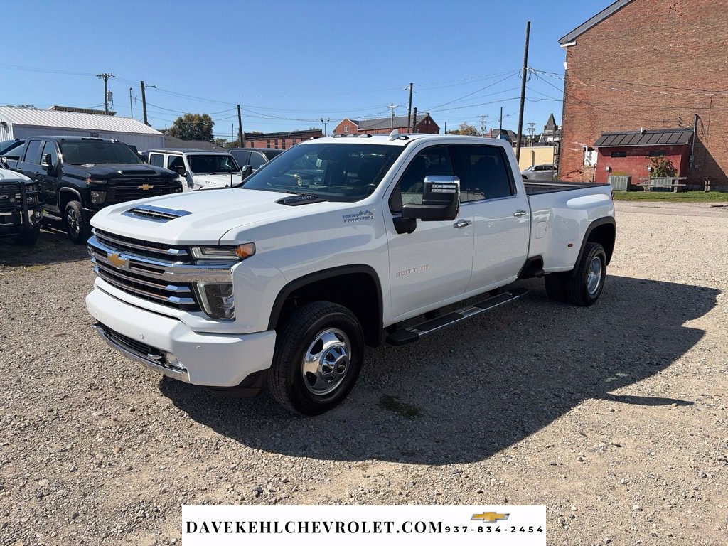 Used 2022 Chevrolet Silverado 3500 High Country AWD/4WD image 3