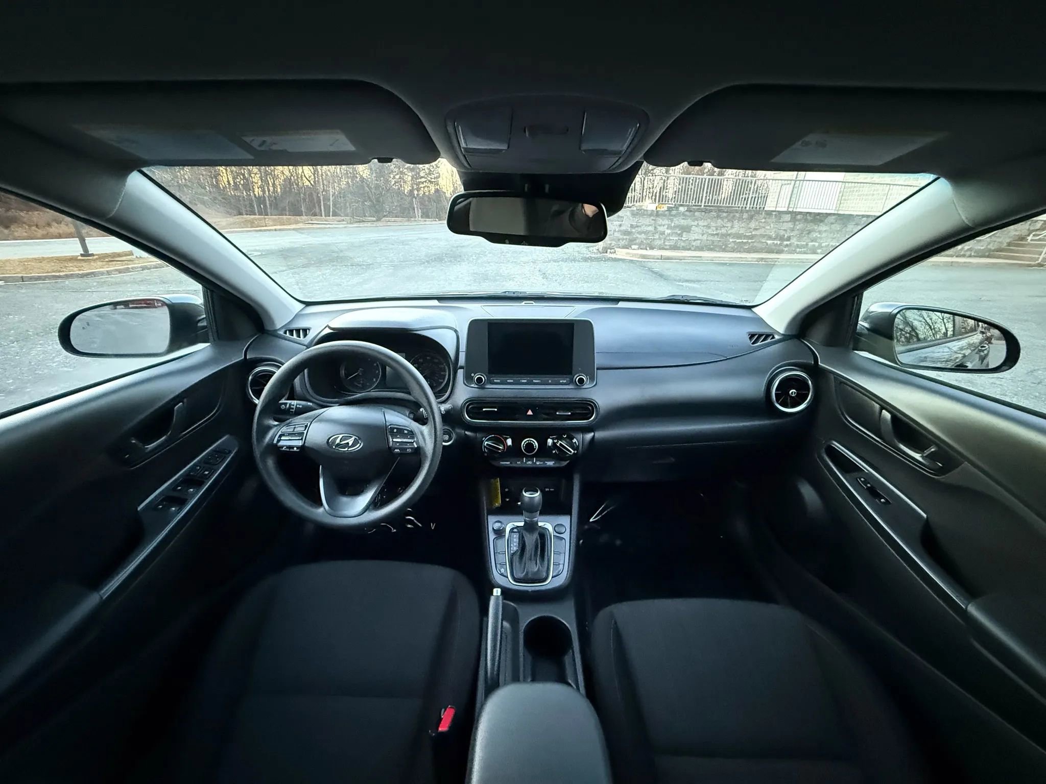 Used 2022 Hyundai Kona SEL image 26