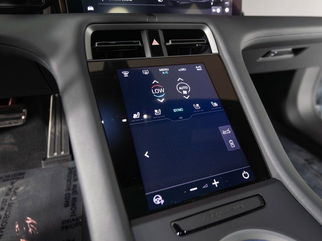 New 2026 Porsche Taycan image 25