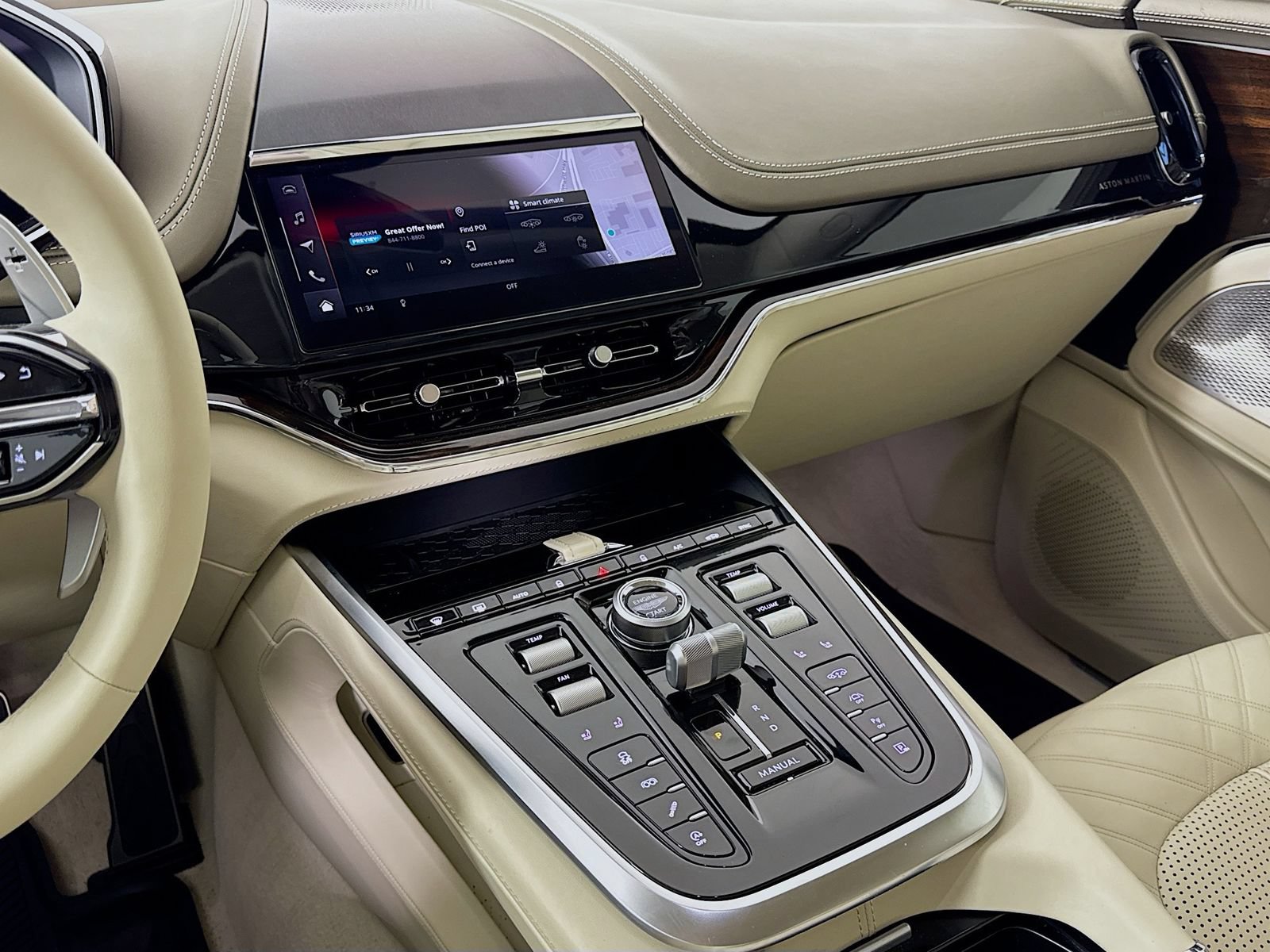Used 2025 Aston Martin DBX 707 AWD/4WD image 13