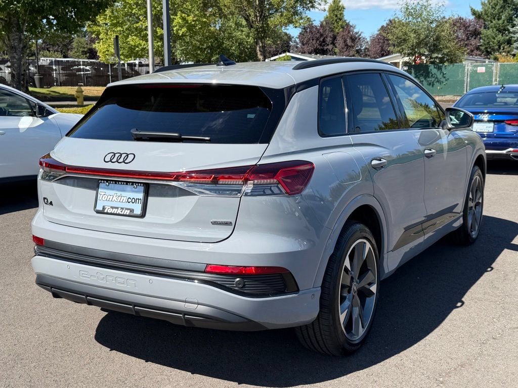 Used 2023 Audi Q4 e-tron Premium Plus w/ Premium Plus AWD/4WD image 8