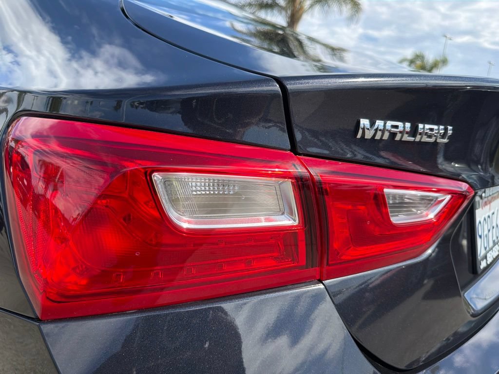 Used 2023 Chevrolet Malibu LT FWD image 7