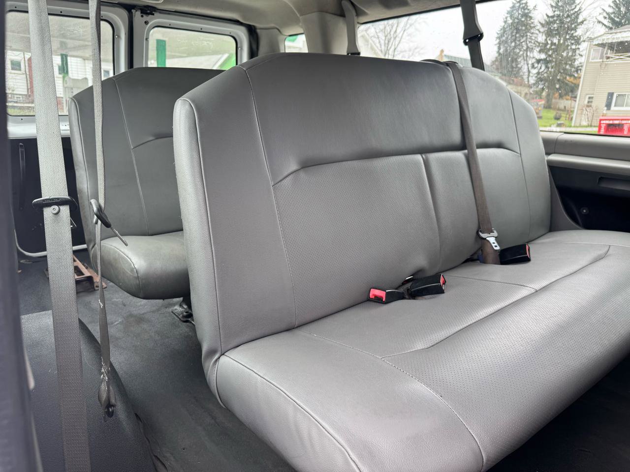 Used 2013 Ford E-350 and Econoline 350 XL RWD image 10