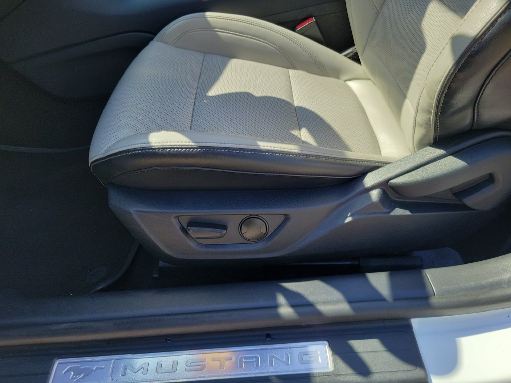 Used 2024 Ford Mustang Premium RWD image 8
