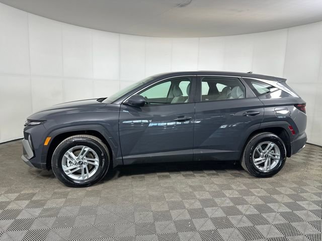 Certified 2025 Hyundai Tucson SE image 34