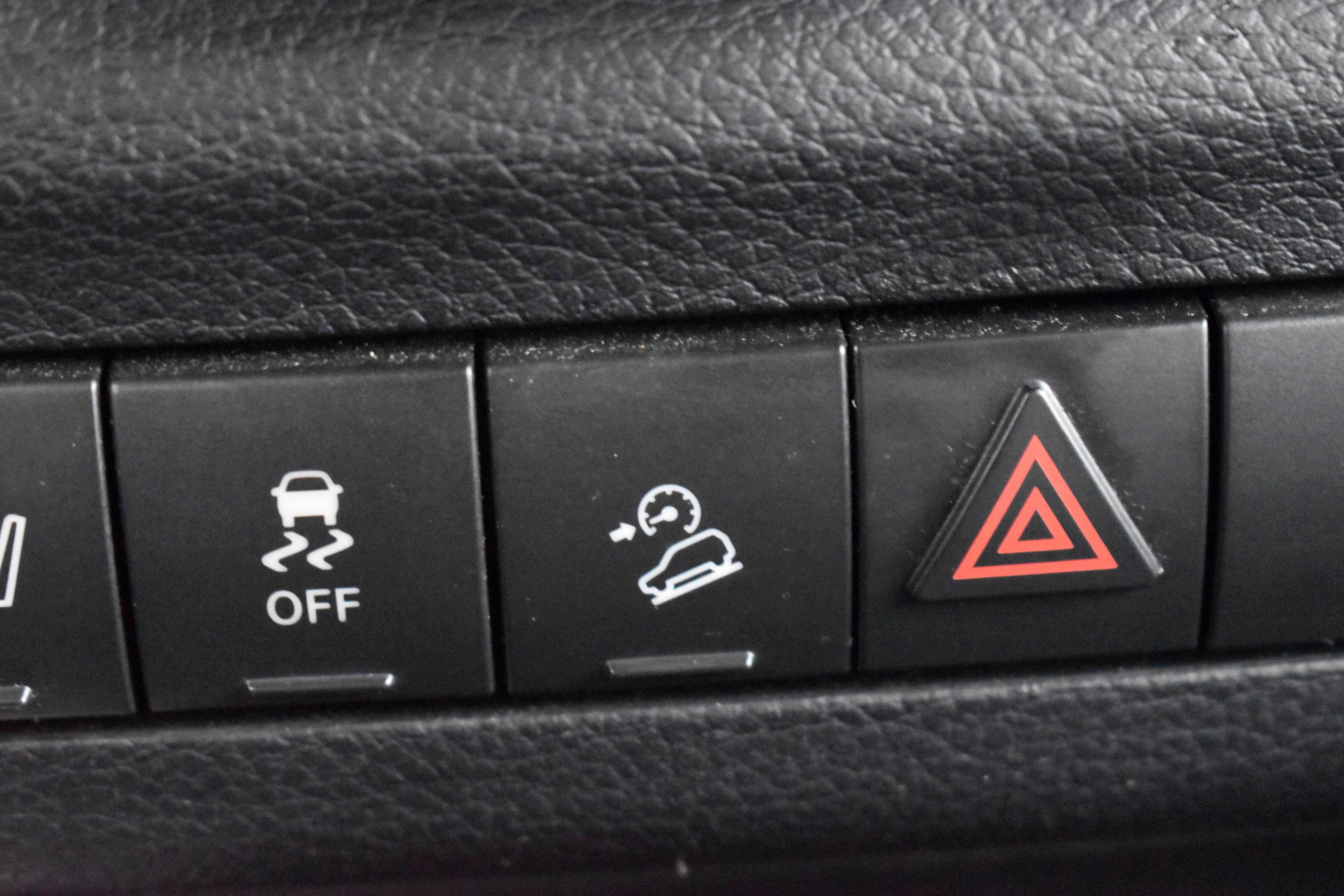 Used 2017 Jeep Wrangler Unlimited Sahara image 16