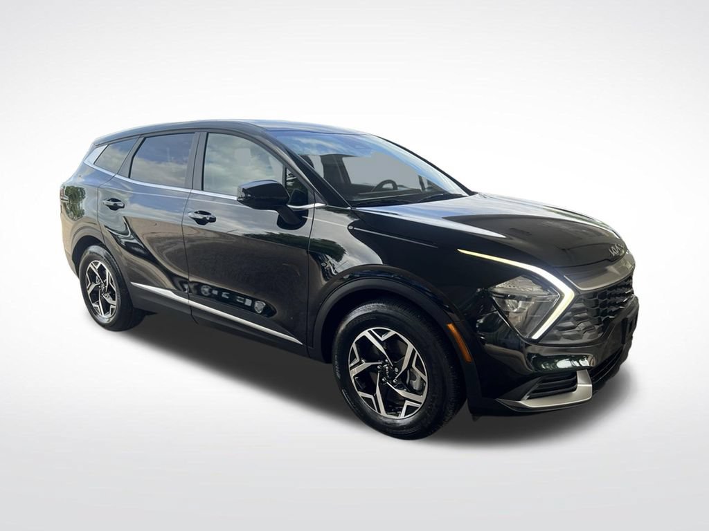 Certified 2023 Kia Sportage LX FWD image 3