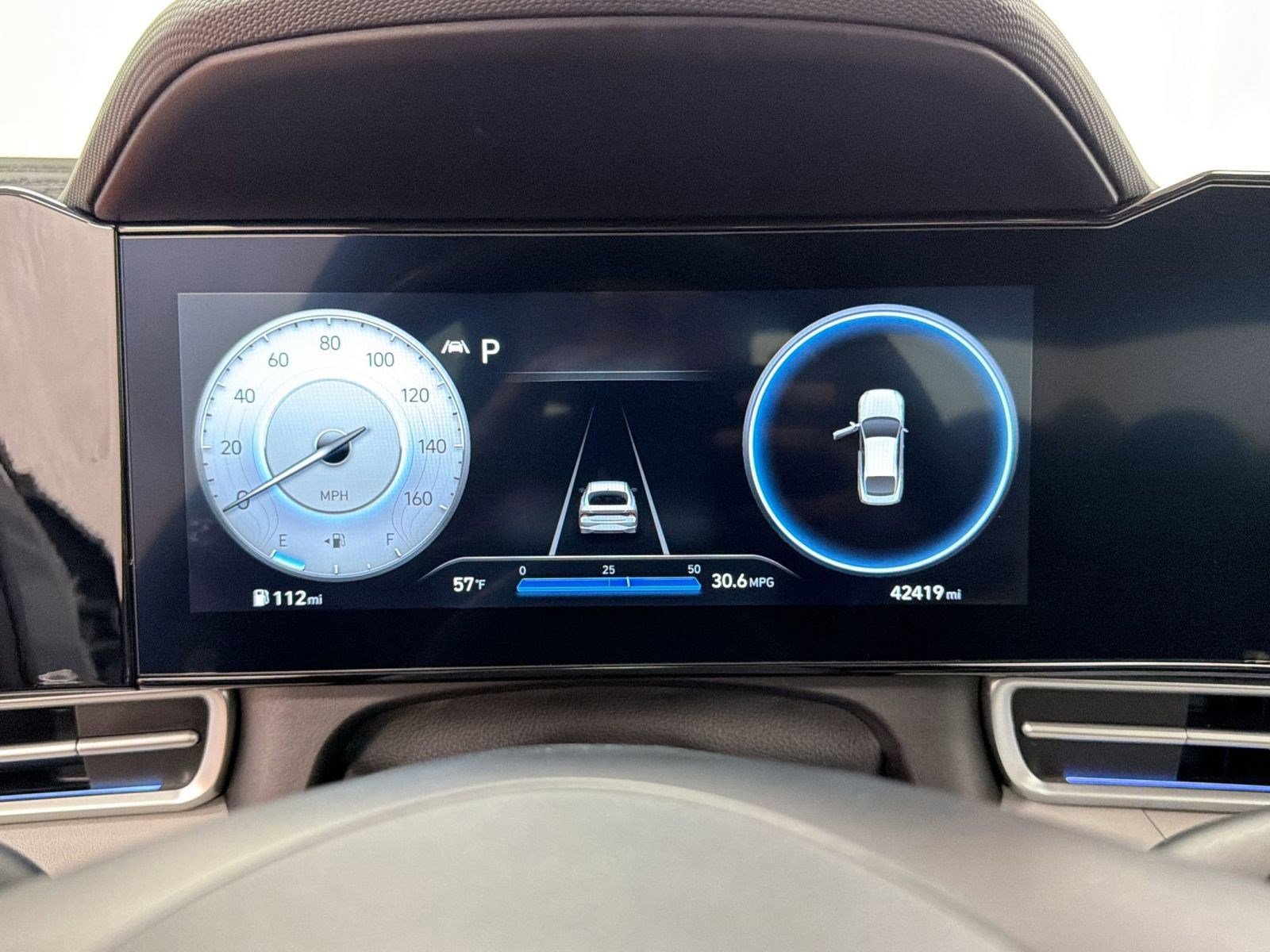 Used 2023 Hyundai Elantra Limited image 19