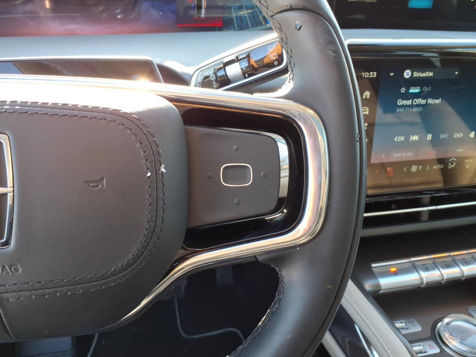 Used 2025 Lincoln Nautilus Premier w/ Equipment Group 102A image 17