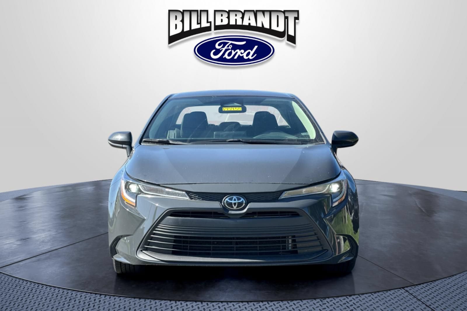 Used 2024 Toyota Corolla LE FWD image 8