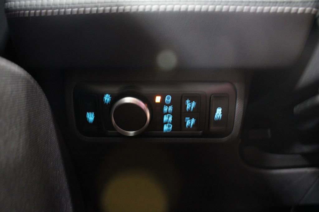 New 2024 Ford Mustang Mach-E Select w/ Comfort Package Lite image 29