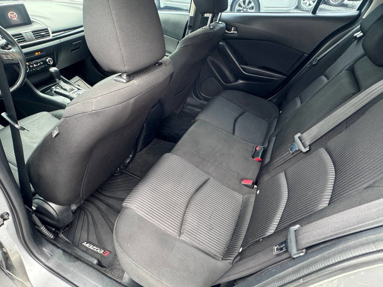 Used 2015 MAZDA MAZDA3 i Touring w/ Technology Package image 14