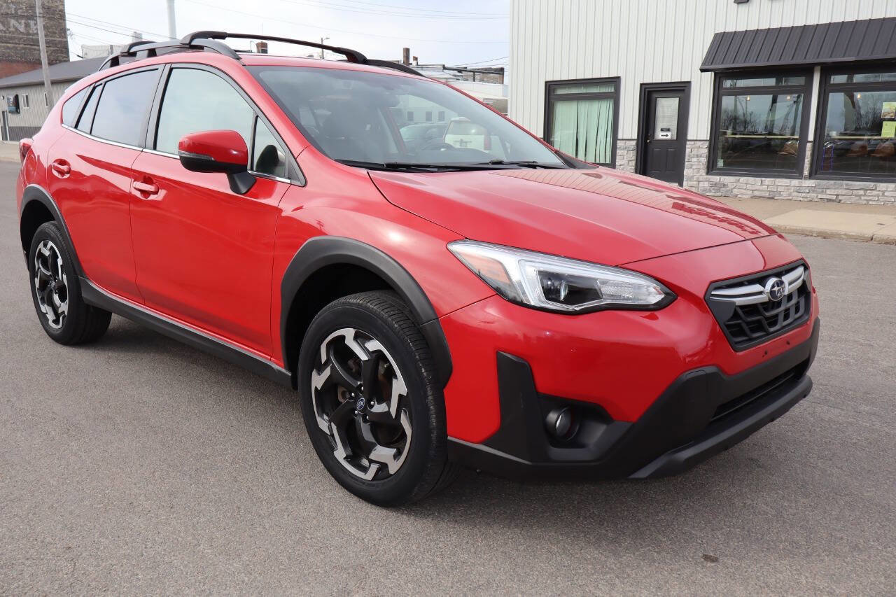 Used 2022 Subaru Crosstrek 2.5i Limited image 2