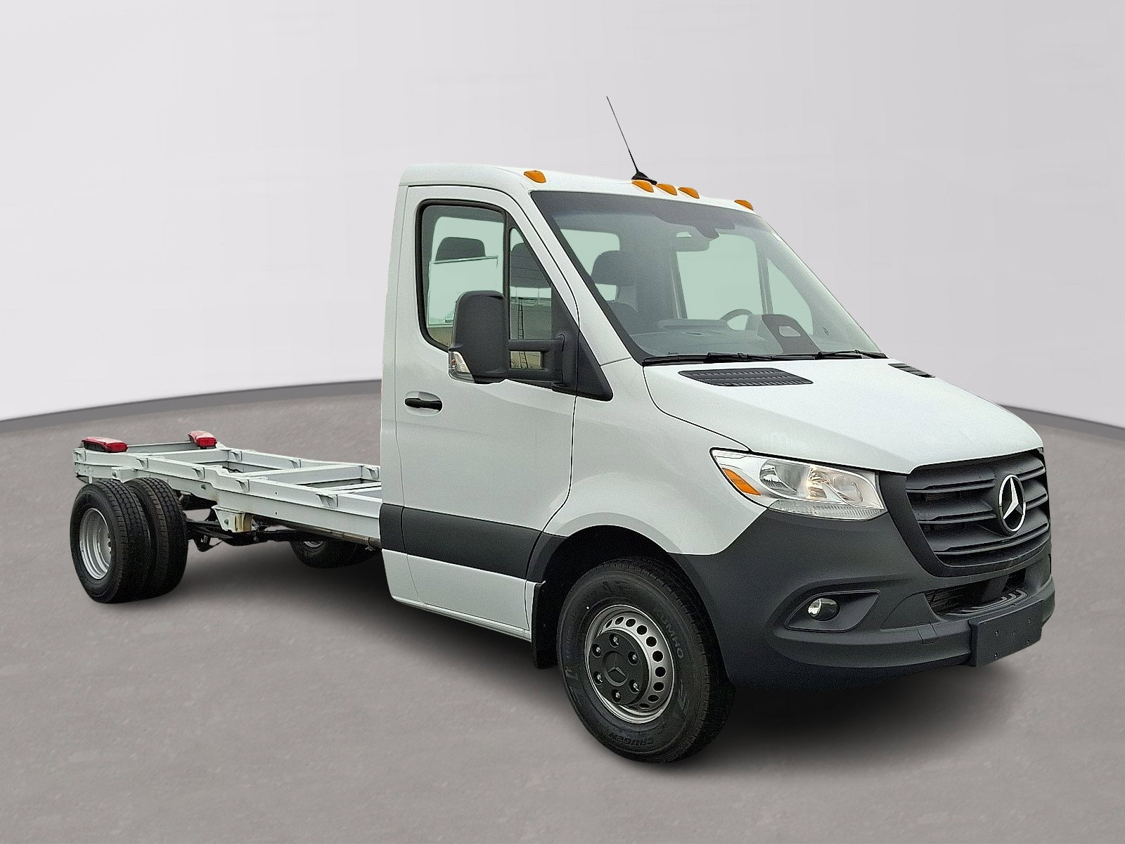 New 2026 Mercedes-Benz Sprinter 4500 image 3