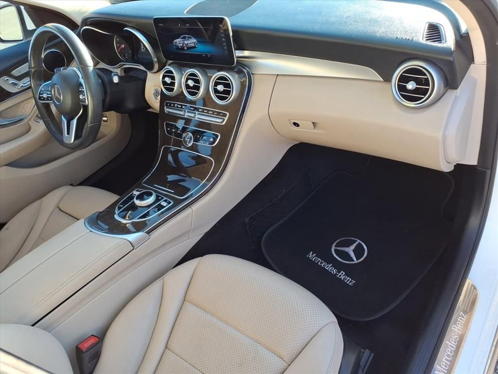 Used 2019 Mercedes-Benz C 300 Sedan image 18