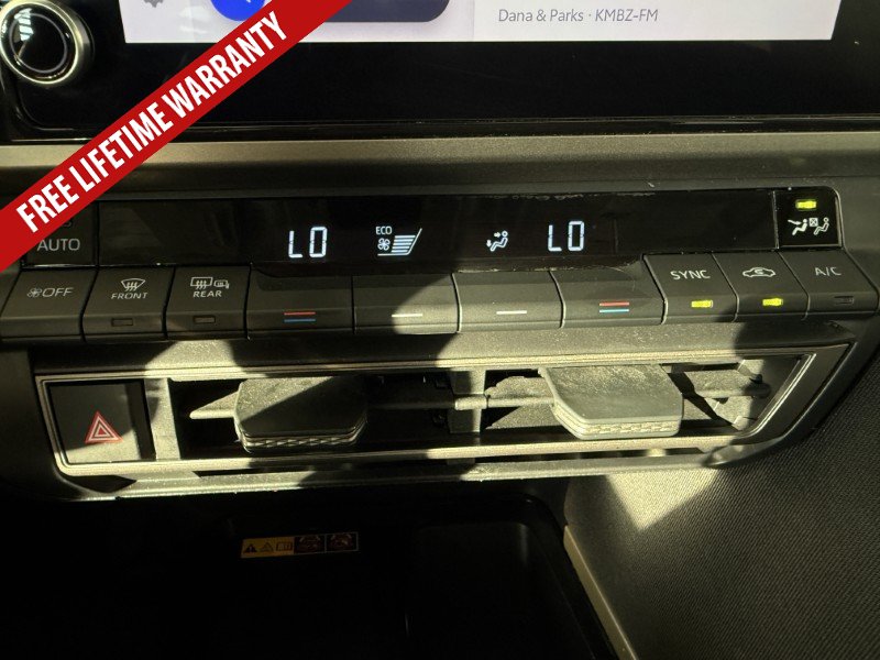 Used 2025 Toyota Camry LE FWD image 34