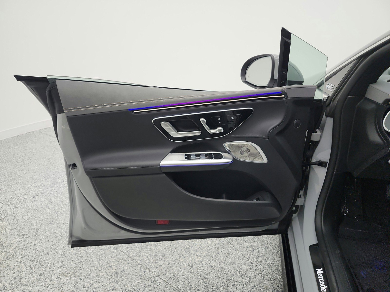 Certified 2024 Mercedes-Benz EQE 350+ 4MATIC Sedan image 27