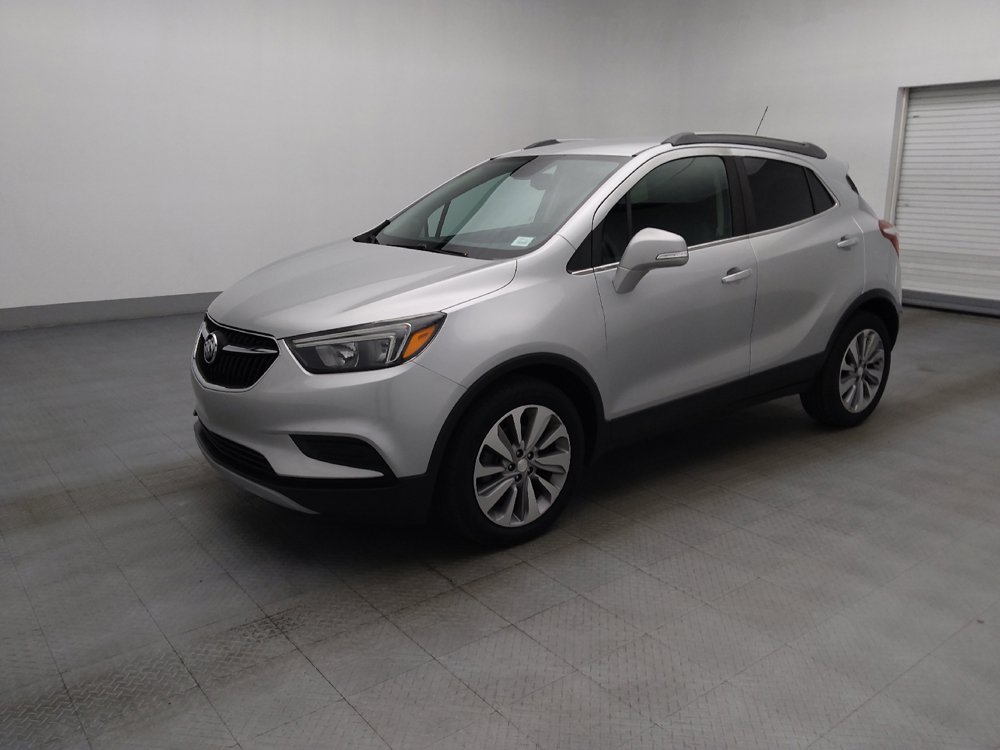 Used 2018 Buick Encore Preferred FWD image 2