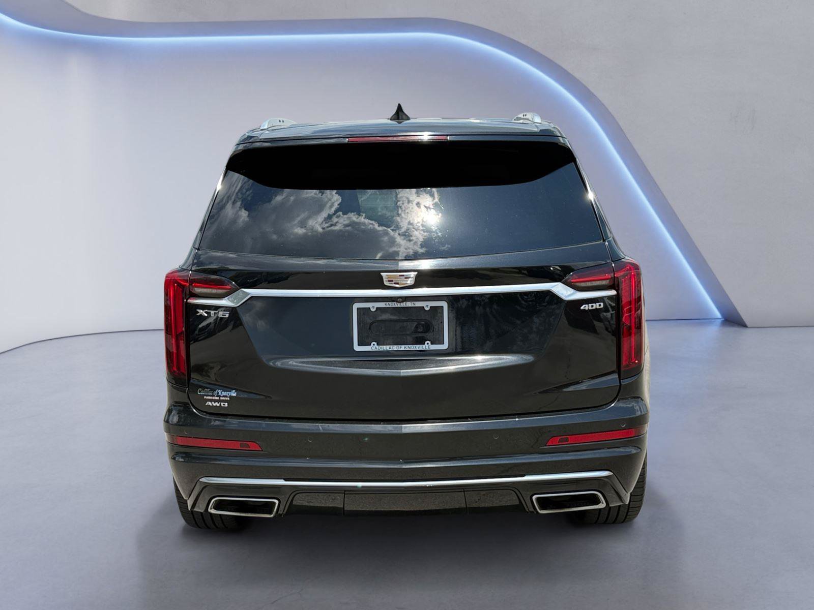 Used 2023 Cadillac XT6 Premium Luxury w/ Platinum Package AWD/4WD image 4