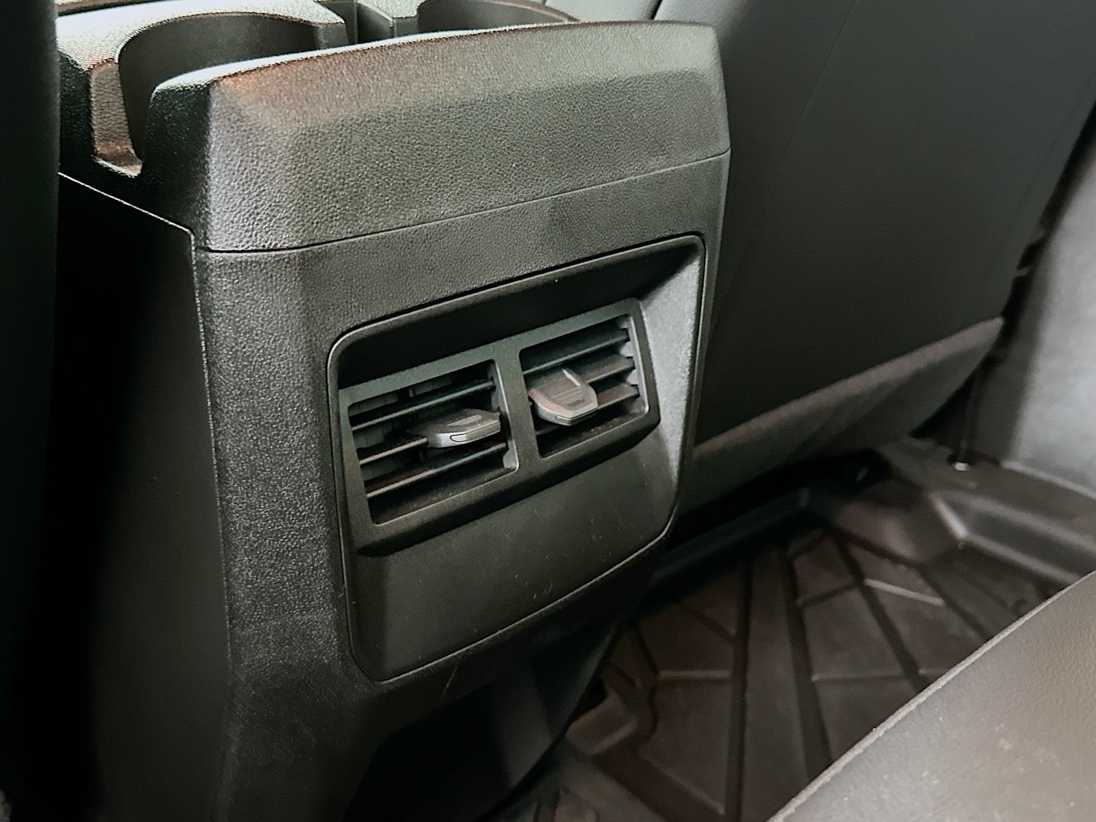 Used 2026 Chevrolet Colorado Trail Boss AWD/4WD image 26