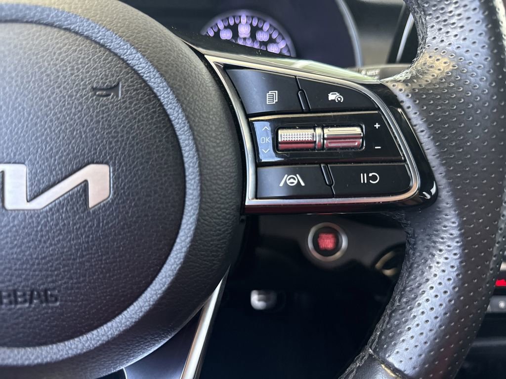 Used 2022 Kia Forte GT-Line image 23